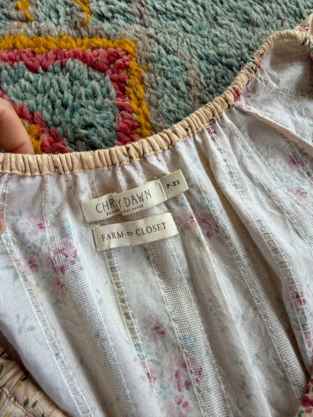 The Brynne Dress Petites | Vine Bouquet - Picture 8 of 10